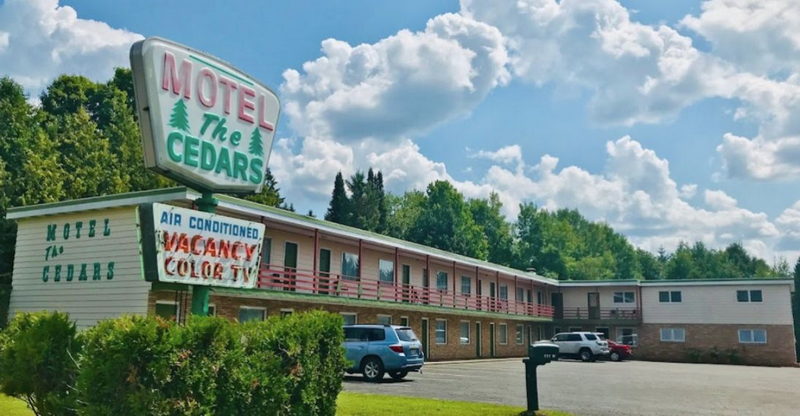 Cedars Motel - From Web Listing (newer photo)